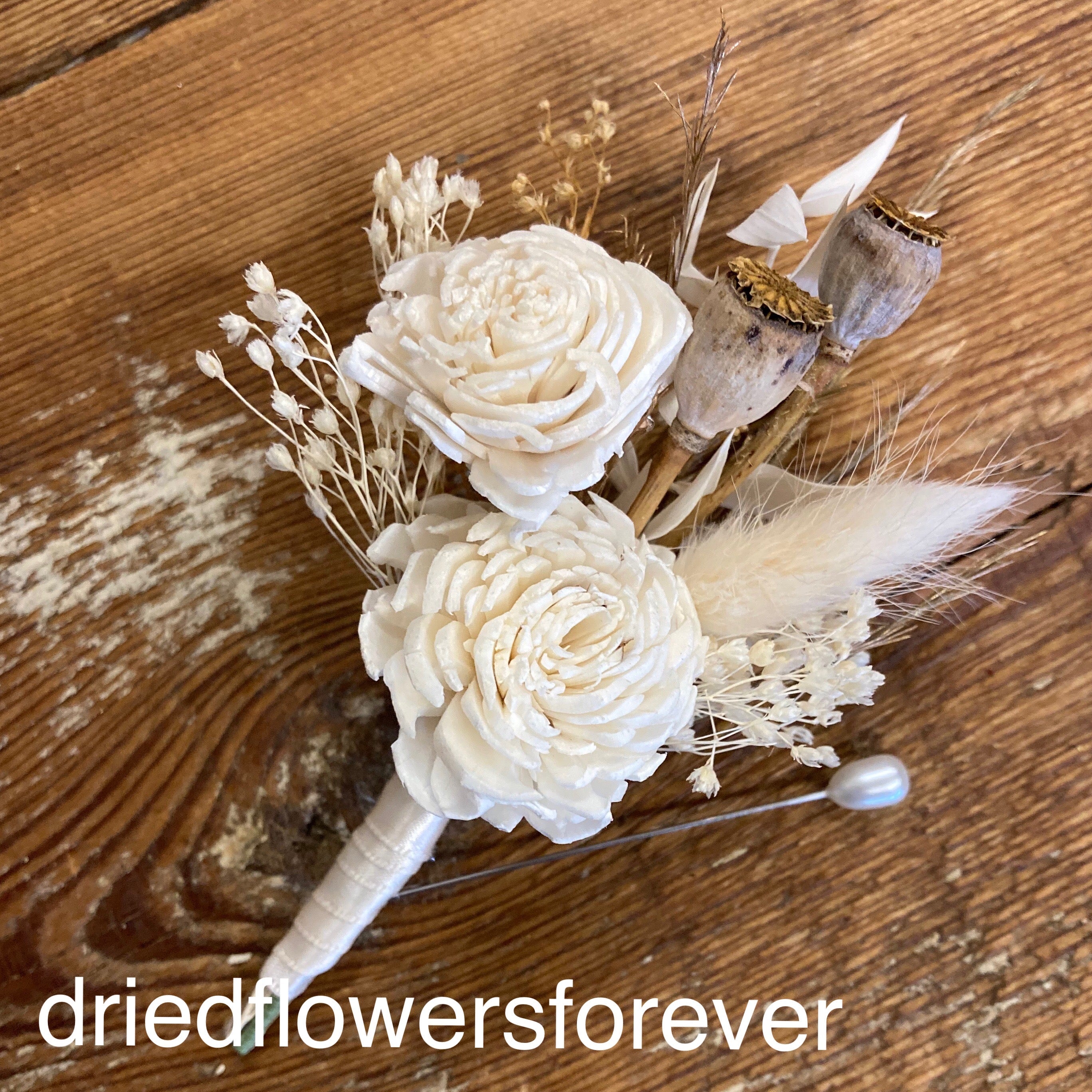 Ivory White & Gold Boutonniere