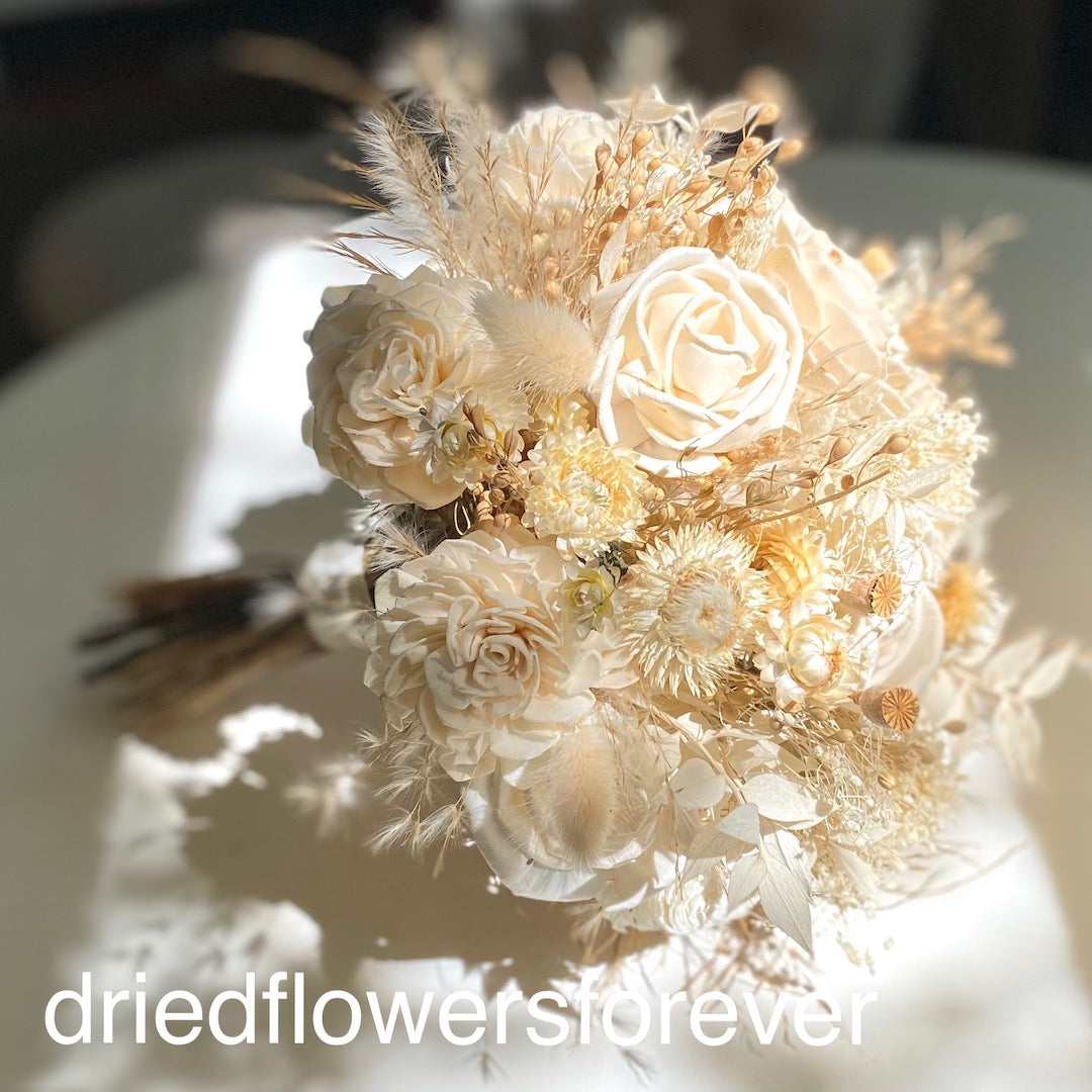 Ivory & White Classic Wedding Bouquet